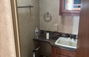 2015 Salem 26TBUD RV rental photo 15