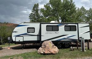 2021 Cherokee Alpha Wolf 26RB-L RV rental photo 6