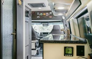 American Patriot Mercedes Luxury Camper Van Seats5