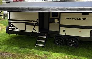 Brand New 2025 Grand Design Transcend Sleeps 8