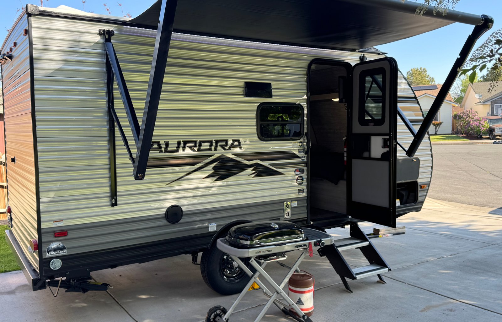 2025 Forest river Aurora light 16BHX