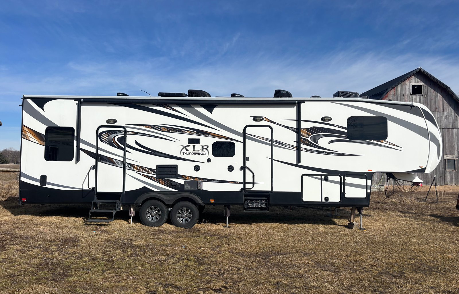2014 XLR Thunderbolt Toy Hauler