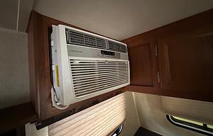 Light Weight Jayco Travel Trailer SUV towing