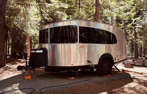 Premium Glamping Airstream Basecamp 20X