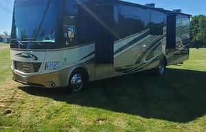 2016 Newmar Canyonstar, Adventure Ready
