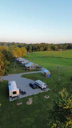 Seven Springs Tiny Cabin & RV