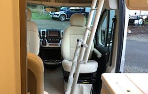 Adventure-Ready 2022 Tellaro | King Bed | WiFi