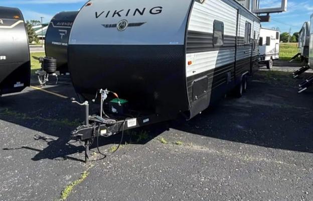 2022 Coachmen Viking 262BH - UNLIMITED MILES!!