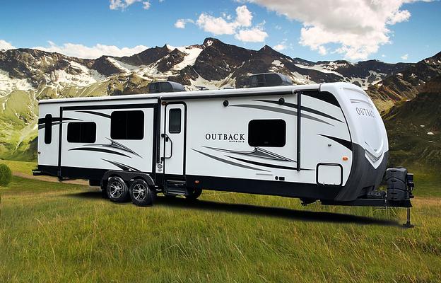 "Ollie the Outback" | 2018 Keystone Outback