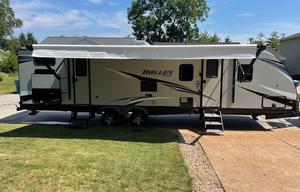 Fully Furnished, loaded RV-Bunkhouse!