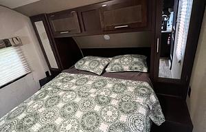 2016 Cherokee Grey Wolf Bunkhouse (pet friendly)