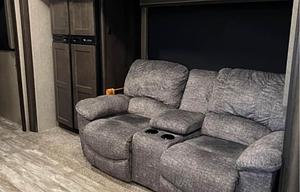 2020 Reflection 28BH RV rental photo 17
