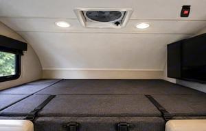 Trailblazer • Sleeps 6 Class C Toy Hauler • Outlaw