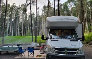 Live your RV dreams!  Glamping with this diesel!