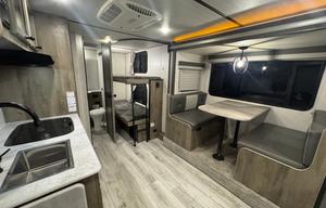 The Little Hauler 3,700 lb Bunkhouse