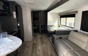 2024 Dutchmen RV Aspen Trail 29BH RV rental photo 8