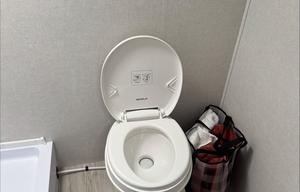 2025 Coleman Lantern LT 17B