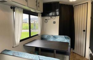 ✹NEW 2022✹ "Venture Vibe" Forest River Vibe - Easy