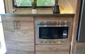 Meet Mellie-Belle! 2020 Jayco Melbourne Prestige