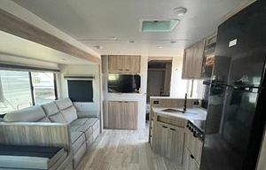 2025 Winnebago Access 30BH RV rental photo 6