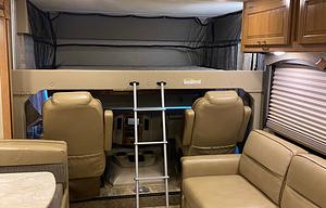 2017 Thor Motor Coach Hurricane 34J