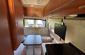 2012 Winnebago Era 70X