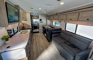 S-13 Luxury Medium Class C - Sunseeker 3010