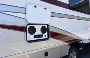 2016 Storm 32H RV rental photo 29