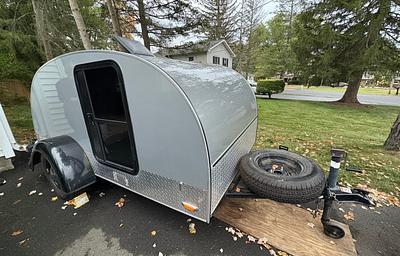 Cozy Camper for Rent- Perfect for Fall Getaways!