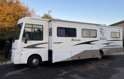 2008 Winnebago Sightseer 35J