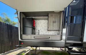 Spacious Family Friendly 35 Ft Bunkhouse