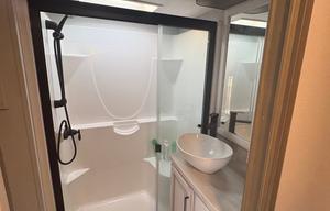 2022 Keystone RV Montana 3791RD RV rental photo 5
