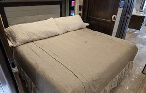 Beautiful 2019 Tiffin Allegro Bus 45 OPP