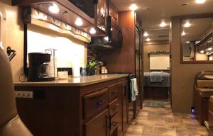 2017 Thor Motor Coach Chateau 31L