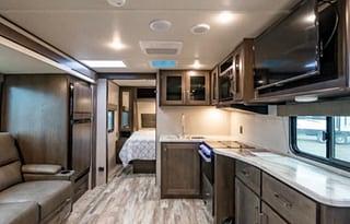 2022 Transcend Xplor 221RB RV rental photo 3