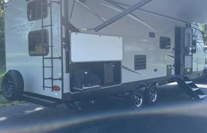 Glamping StarCraft experience