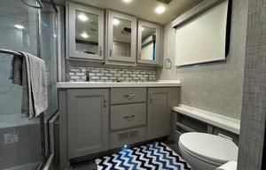 2023 Tuscany 40RT RV rental photo 17