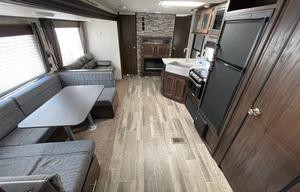 2019 Cherokee Forest River. Sleeps 10!