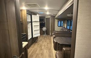2019 Keystone RV Premier Ultra Lite 29BHPR RV rental photo 15