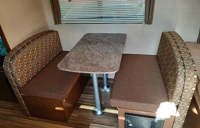 2018 Shasta RVs Oasis 18BH 18 ft long