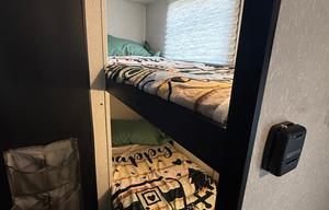 Wolf Pup Bunkhouse • Sleeps 5 • Delivery & Setup