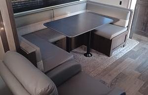 2021 Springdale Travel Trailer Rental near Redding