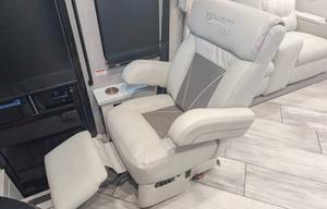 Rare Ultra-Luxury Diesel | Sleeps 9+ | 2 Bath