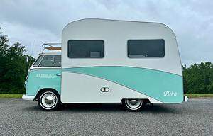 Volkswagen Bus RetroRV "Beka"