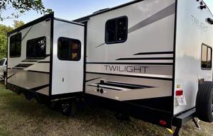 Easy Come, Easy Go RV | 2 Miles From F1 & COTA