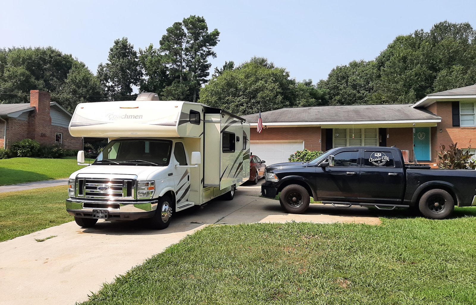 2016 Coachmen RV Freelander 29KS Ford 450