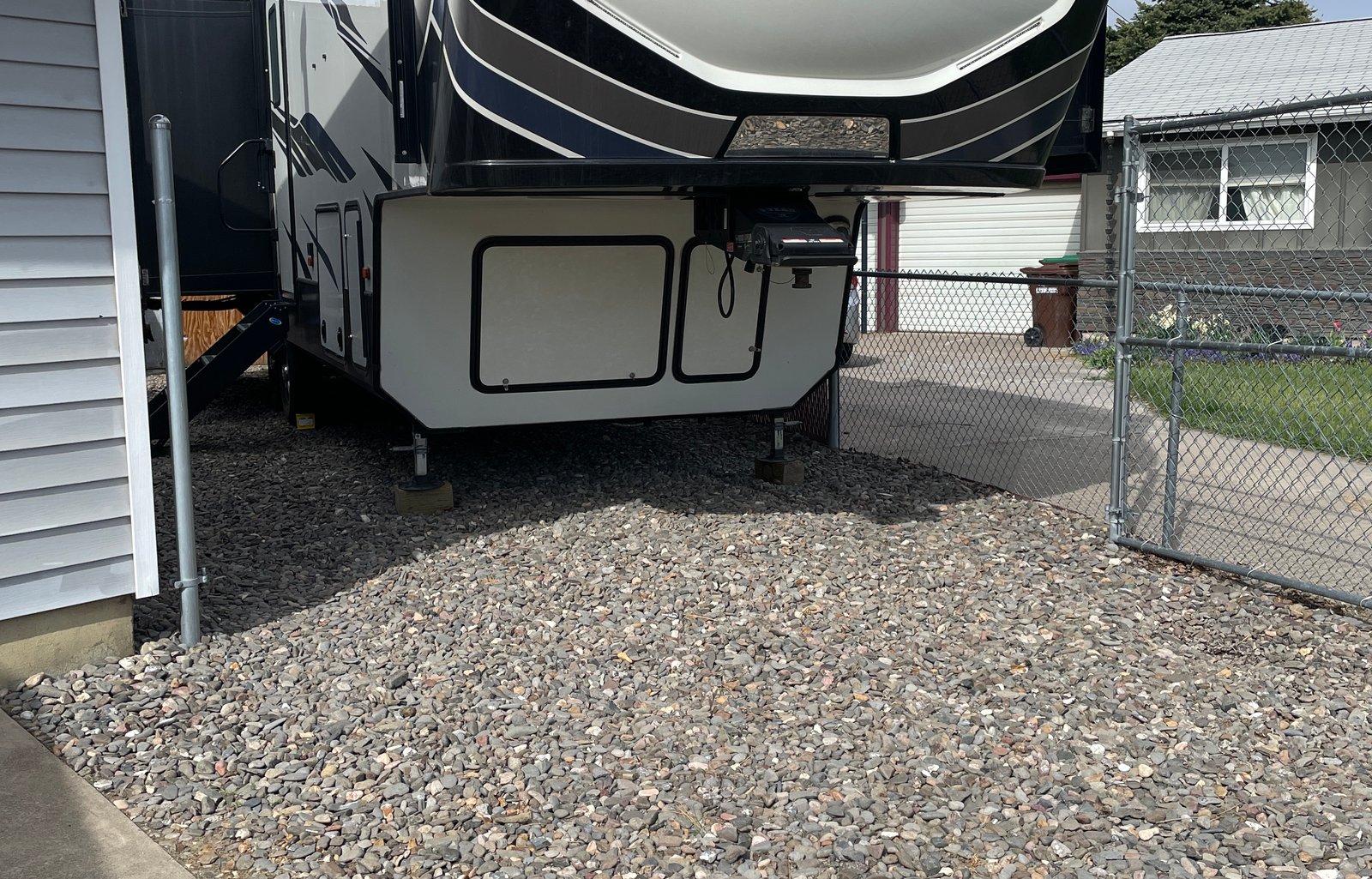 Don and Michelle’s 5th Wheel Rental