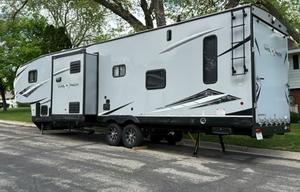 Sleeps 8! 2021 Cherokee Toy Hauler
