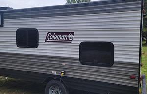 2022 Coleman Lantern LT 17B, Light and easy to tow