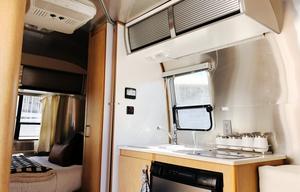 “Moonwalk” 16' Airstream with Solar -Ready to Go-